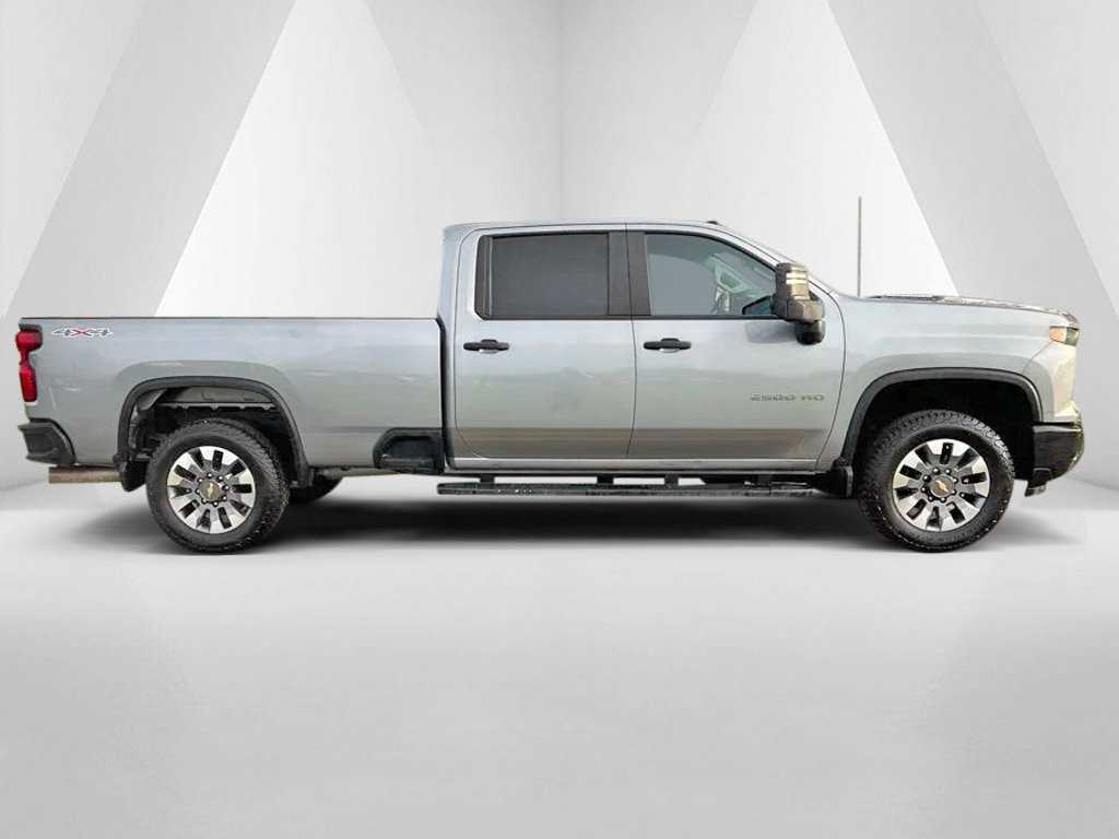 Used 2024 Chevrolet Silverado 2500 Custom w/ Custom Value Package AWD/4WD image 8