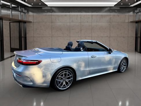 Used 2023 Mercedes-Benz E 450 4MATIC Cabriolet image 24