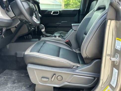 New 2026 Ford Bronco Outer Banks AWD/4WD image 9