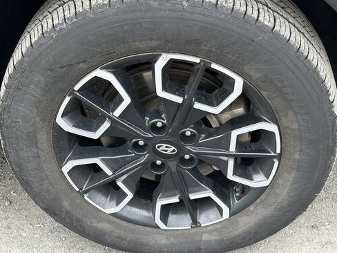 Certified 2023 Hyundai Santa Cruz SE image 10