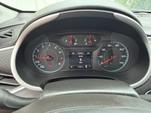 Used 2023 Chevrolet Malibu LT FWD image 14