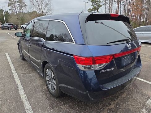 Used 2015 Honda Odyssey Touring image 5