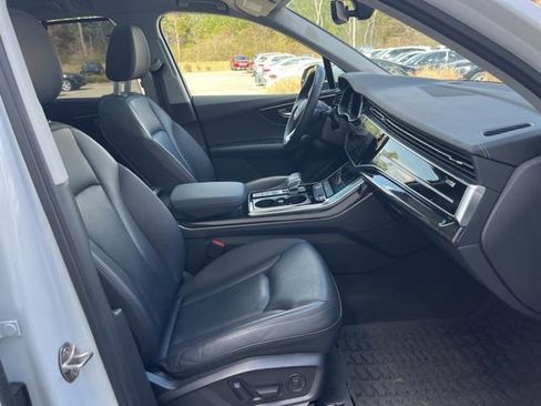 Used 2023 Audi Q7 2.0T Premium Plus w/ Premium Plus Package image 41