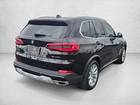 Certified 2023 BMW X5 sDrive40i w/ Premium Package image 5