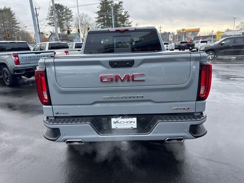 Used 2024 GMC Sierra 1500 AT4 w/ Technology Package image 4
