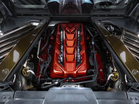Used 2020 Chevrolet Corvette Stingray Preferred Cpe w/ 2LT Preferred Equipment Group RWD image 35