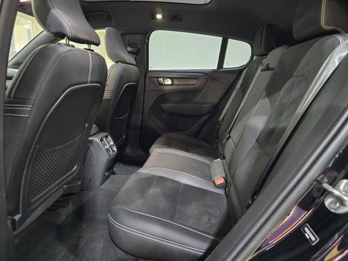 Used 2023 Volvo C40 P8 Recharge Plus w/ Climate Package image 26