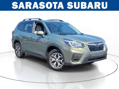 Used 2019 Subaru Forester Premium image 1