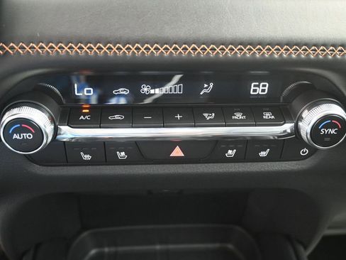 Used 2025 MAZDA CX-50 2.5 Hybrid w/ Weather Package image 12