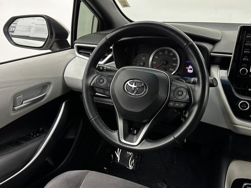 Used 2021 Toyota Corolla SE image 24