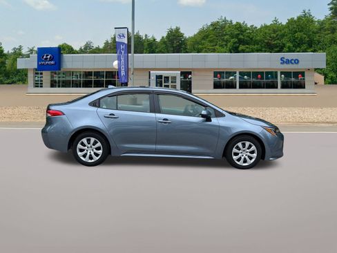 Used 2024 Toyota Corolla LE FWD image 5