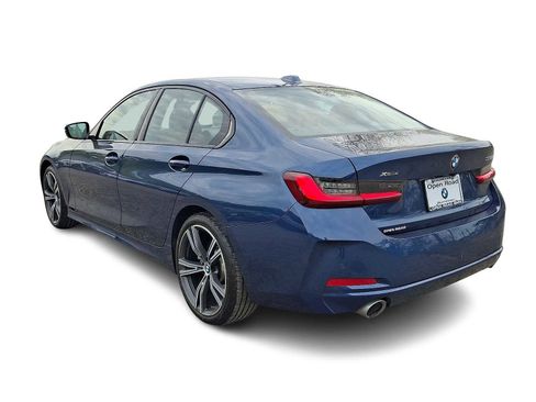 Certified 2023 BMW 330i xDrive Sedan w/ Premium Package AWD/4WD image 4