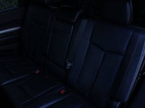Used 2015 Dodge Durango R/T w/ Blacktop Package AWD/4WD image 18