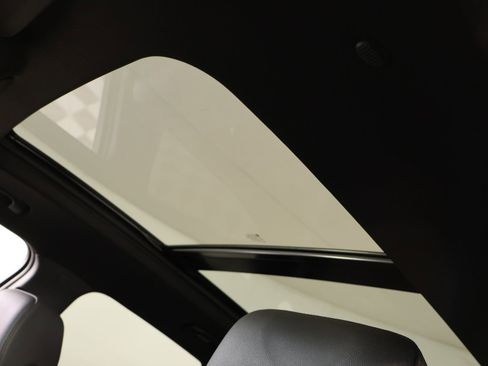 Used 2023 Chevrolet Blazer RS FWD image 15