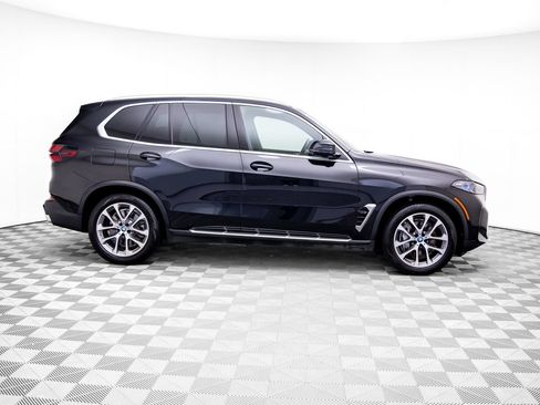 Used 2024 BMW X5 xDrive50e AWD/4WD image 8