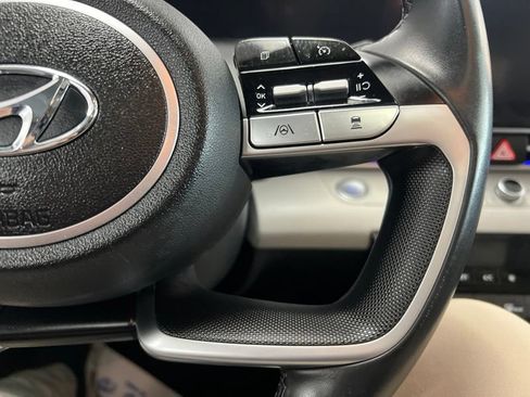 Used 2023 Hyundai Elantra Limited FWD image 23