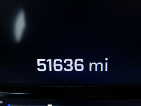 Certified 2023 Chevrolet Suburban Premier image 13