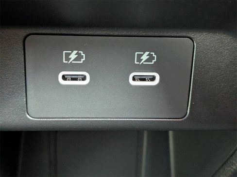 New 2026 Mitsubishi Outlander SE image 15