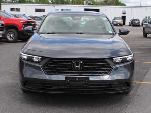 Used 2024 Honda Accord LX image 2