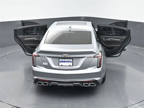 Used 2025 Cadillac CT5 V image 57