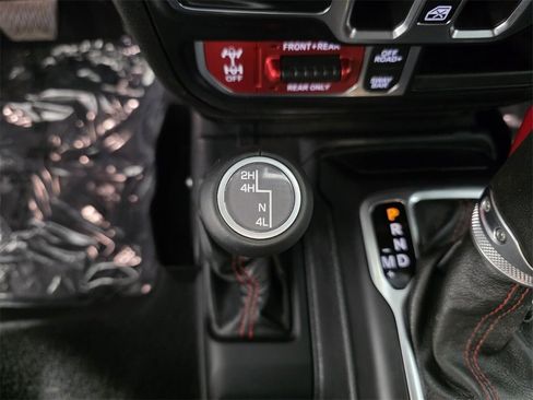 Used 2020 Jeep Gladiator Rubicon image 26