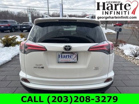 Used 2016 Toyota RAV4 LE image 6