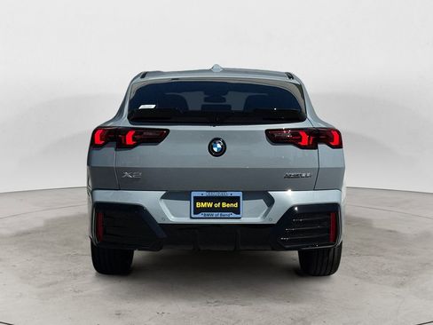 Used 2025 BMW X2 xDrive28i w/ Premium Package AWD/4WD image 6