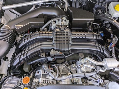 Used 2024 Subaru Crosstrek 2.0i Premium image 34