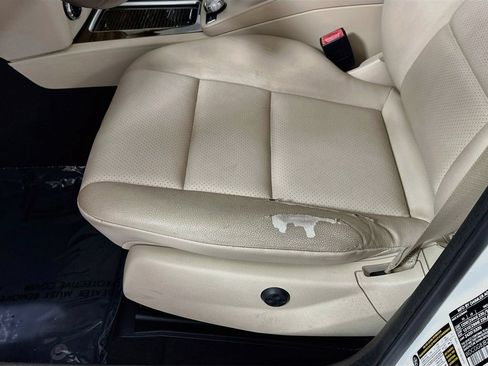 Used 2015 Mercedes-Benz GLK 350 4MATIC image 22