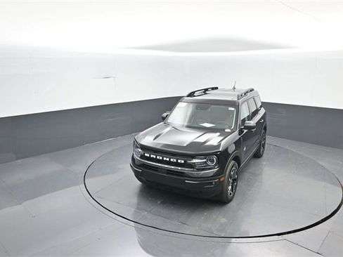 Certified 2023 Ford Bronco Sport Outer Banks w/ Tech Package image 20