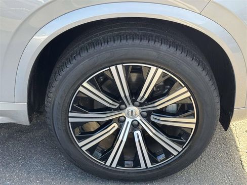 Certified 2024 Volvo XC90 B5 Core w/ Protection Package Premier image 6