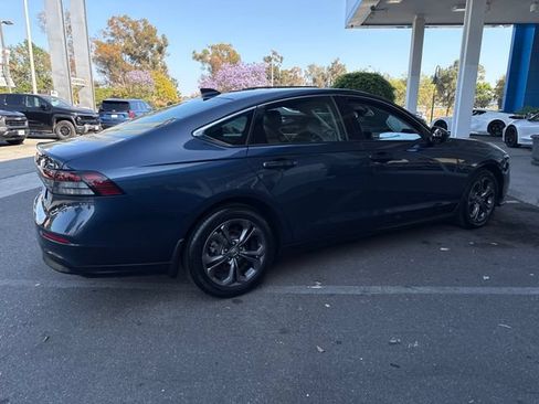 Used 2023 Honda Accord EX image 5