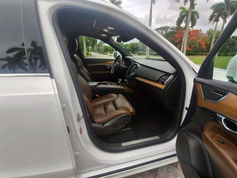 Used 2018 Volvo XC90 T6 Inscription w/ Convenience Package AWD/4WD image 47