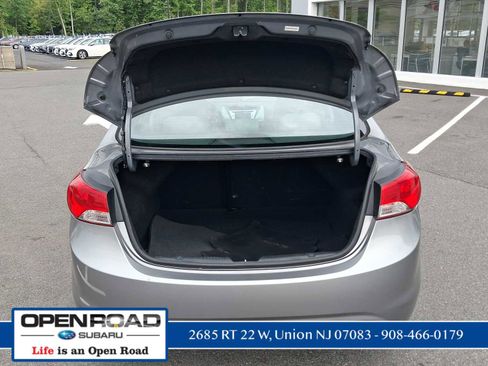 Used 2012 Hyundai Elantra Limited w/ Technology Pkg 5 FWD image 26