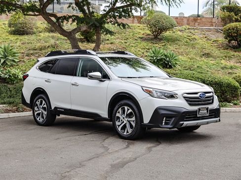 Used 2022 Subaru Outback Touring XT AWD/4WD image 7
