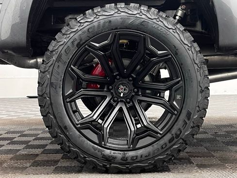 New 2025 Ford F150 XLT w/ Equipment Group 303A High image 13