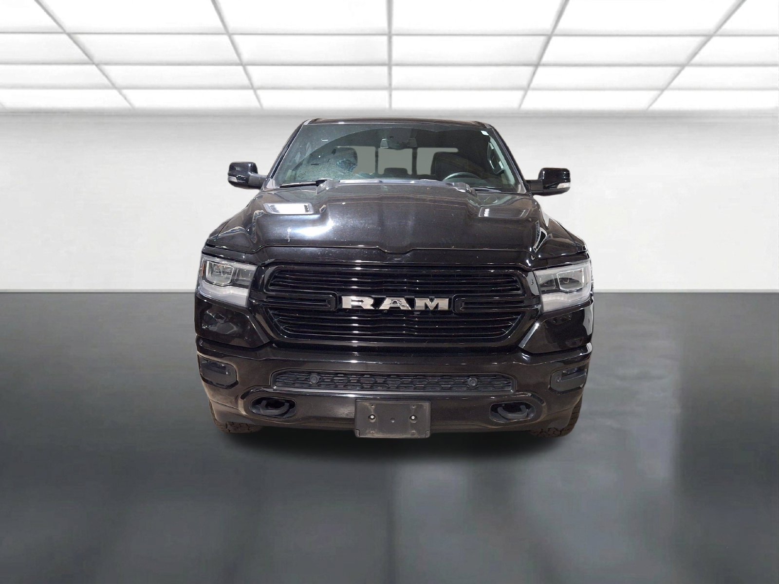 Certified 2020 RAM 1500 Laramie w/ Sport Appearance Package AWD/4WD image 2