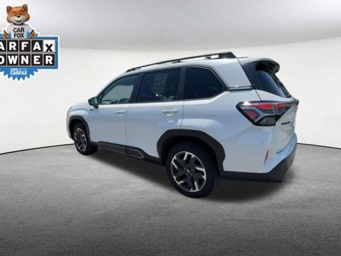 Used 2025 Subaru Forester Limited AWD/4WD image 7