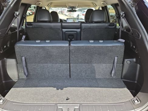 Used 2025 Mitsubishi Outlander SE AWD/4WD image 26