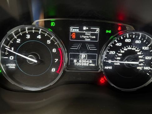 Used 2017 Subaru Forester 2.5i Limited AWD/4WD image 2