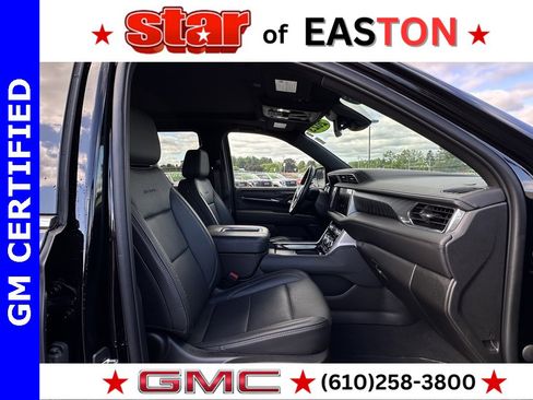 Used 2023 GMC Yukon Denali image 9