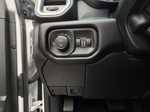 Used 2021 RAM 2500 Laramie AWD/4WD image 23