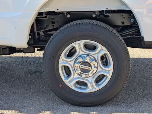 New 2026 Ford F250 XLT image 12