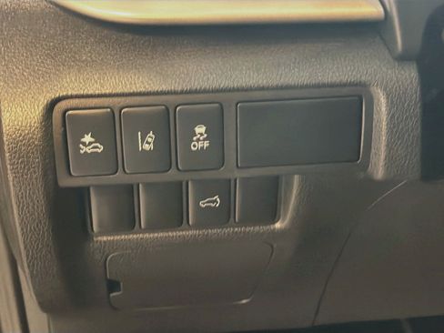 Used 2025 Mitsubishi Eclipse Cross SE AWD/4WD image 17