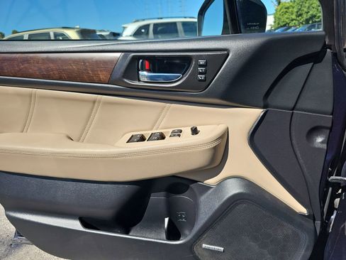 Used 2018 Subaru Outback 2.5i Limited image 27