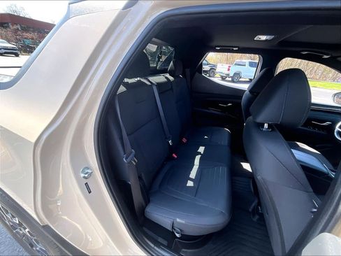 Used 2023 Hyundai Santa Cruz SEL Premium image 15