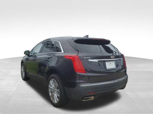 Used 2017 Cadillac XT5 Premium Luxury w/ Driver Assist Package FWD image 6
