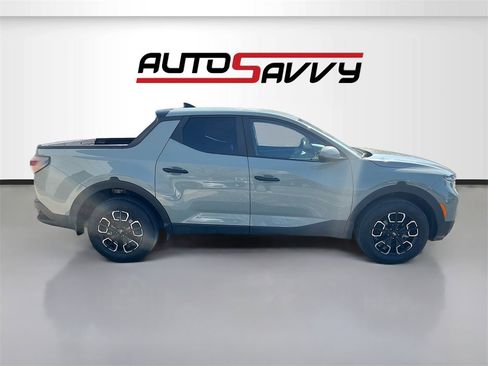 Used 2023 Hyundai Santa Cruz SEL image 8