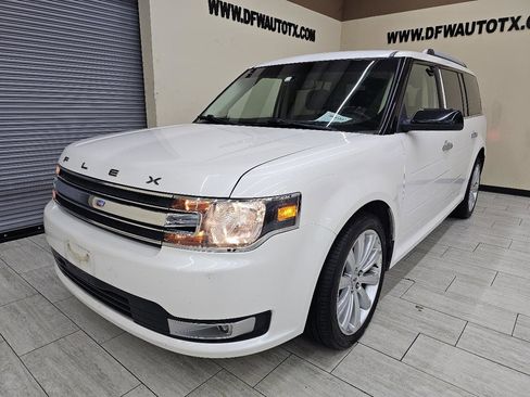 Used 2019 Ford Flex SEL w/ Equipment Group 202A image 2