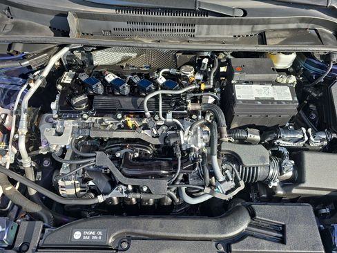 Used 2023 Toyota Corolla LE image 29